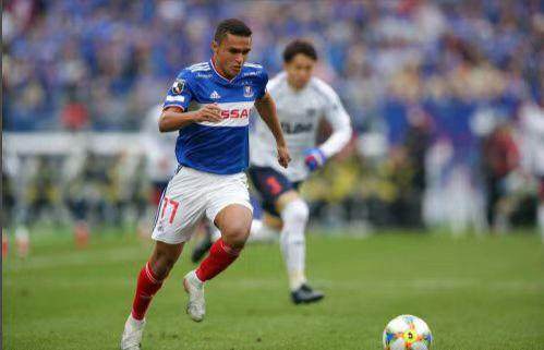 埃里克加盟J2球队町田泽维亚 亚泰三叉戟恐解体