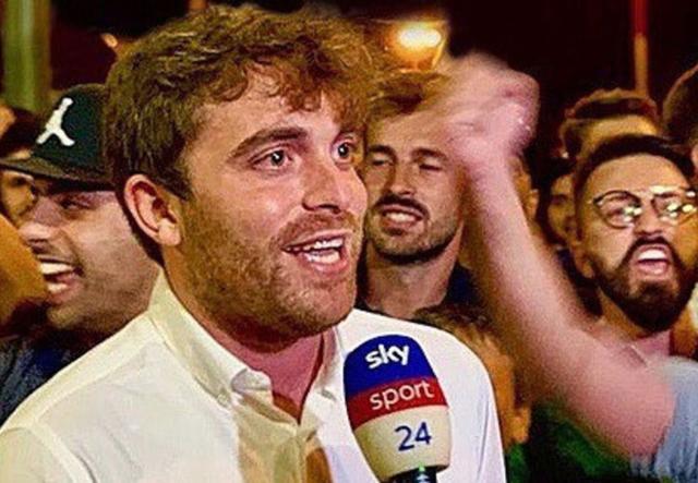 乐鱼app-“转会专家”罗马诺回顾夏季转会窗：我爱这种疯狂！